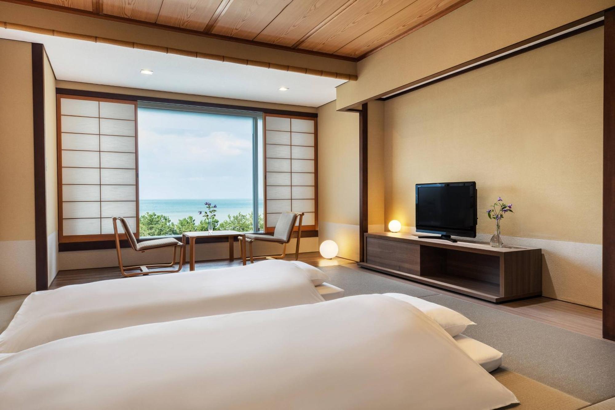 Lake Biwa Marriott Hotel Moriyama Ngoại thất bức ảnh