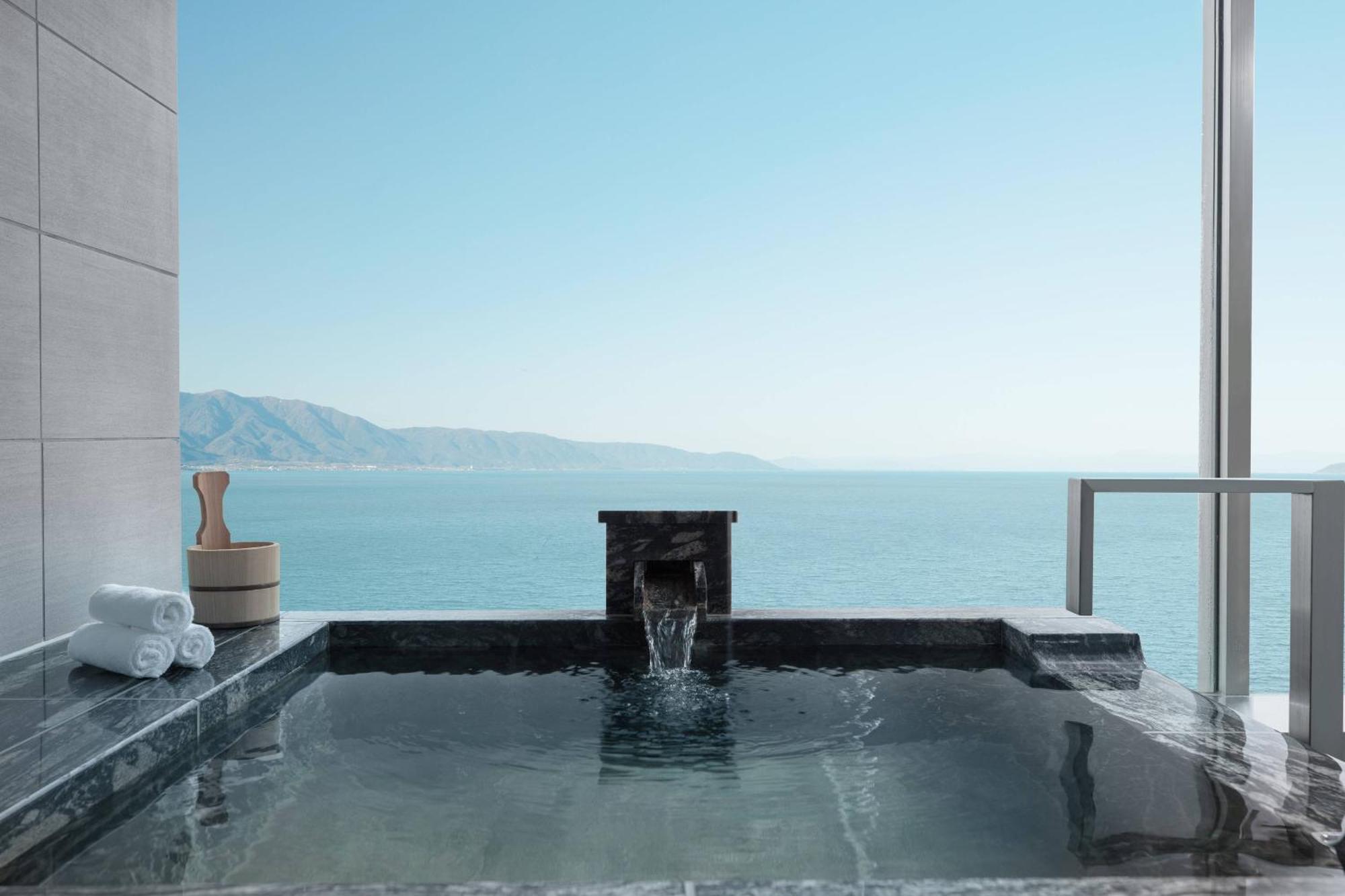 Lake Biwa Marriott Hotel Moriyama Ngoại thất bức ảnh