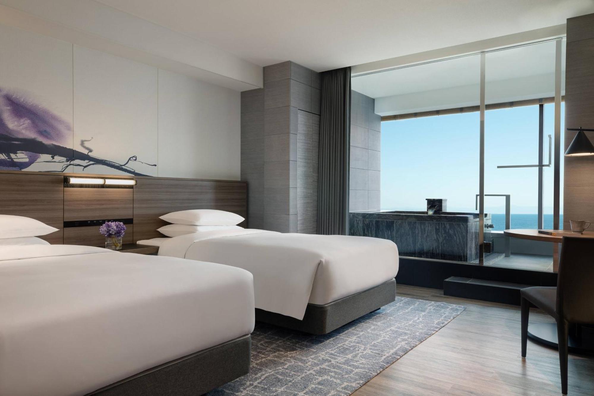 Lake Biwa Marriott Hotel Moriyama Ngoại thất bức ảnh